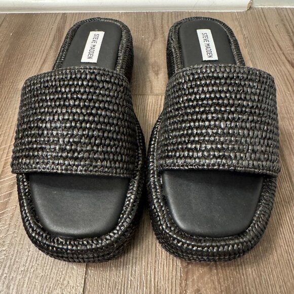 Steve Madden Beachy Platform Black Sandals in size 9 - Picture 4 of 7